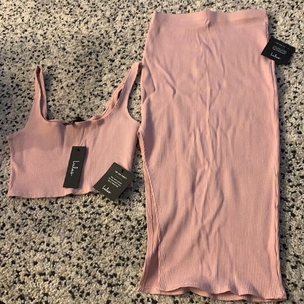 Lulu’s light pink 2 piece dress with cropped tank top and slit skirt bottom